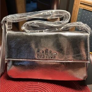 Nicole Miller NWT Metallic Silver Crossbody Clutch - City Chic